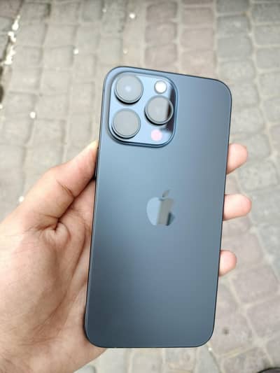 Apple iPhone 15 Pro Max