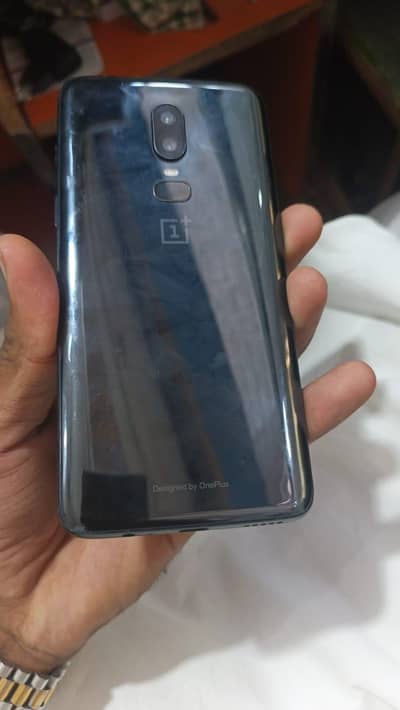One Plus 6, officially pta approved,8,128