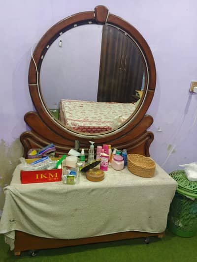 showcase with dressing table and mirror