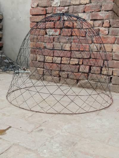 لوہے کا مضبوط ٹوکرا