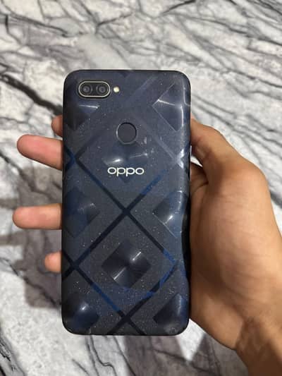 OPPO A12