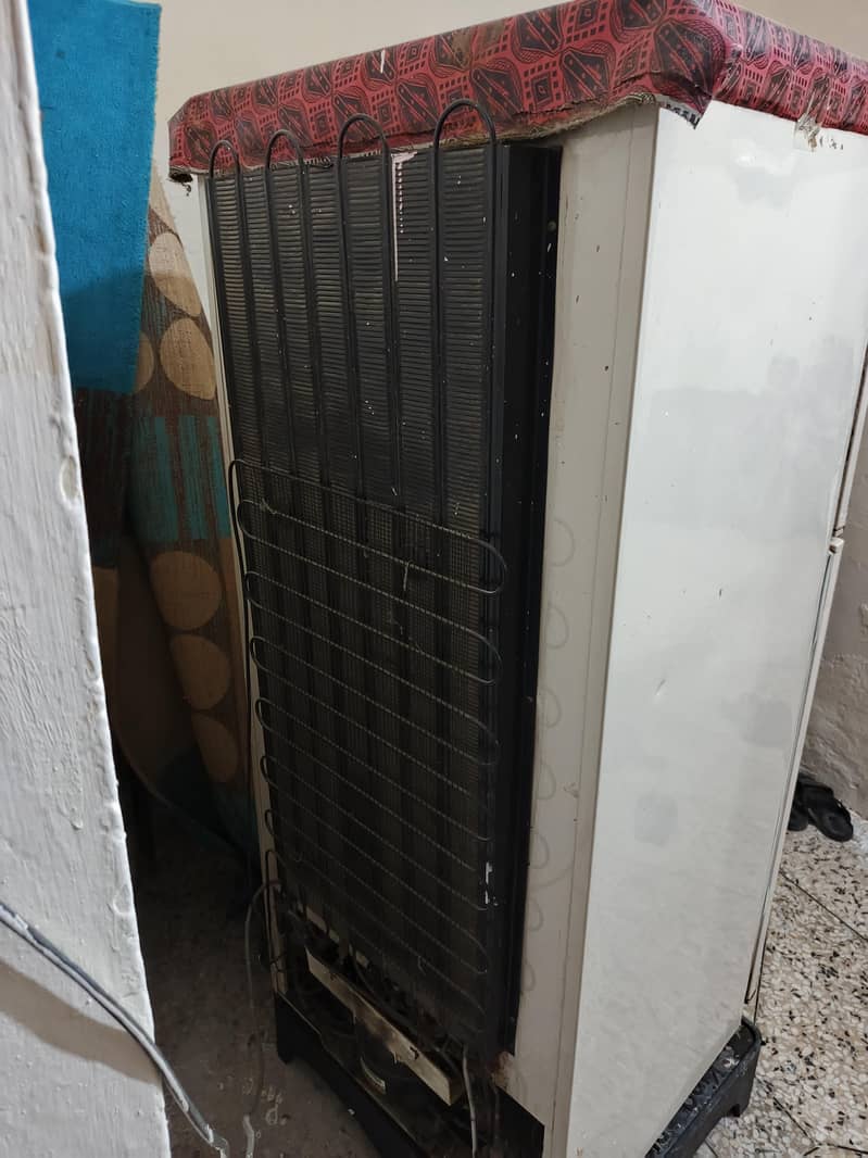 dawlance fridge 8