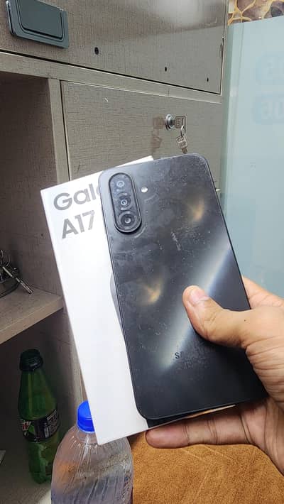 Samsung Mobile A17 6gb 128gb