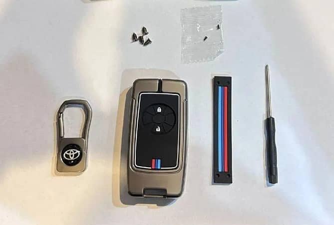 CAR TOYOTA PREMIO 2 BUTTON METAL KEYCOVER SHOCKPROOF SCRATCH PROOF WATER PROOF ELEGANT LOOK WITH SCREWDRIVER EASY TO INSTALL