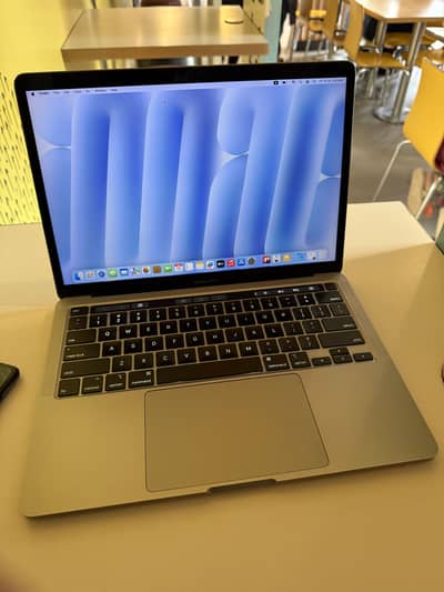 MacBook Pro 2020 touchbar 512GB