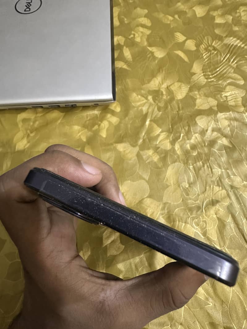 OPPO A60 4