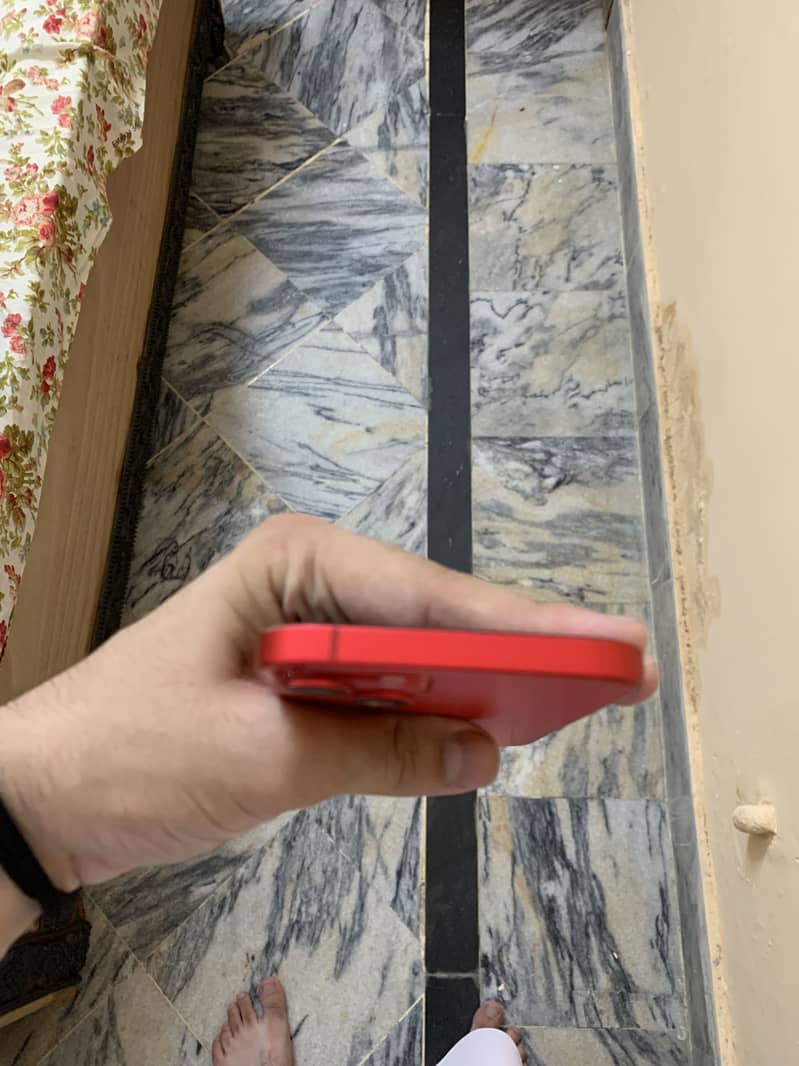 Apple iPhone 14 plus 0
