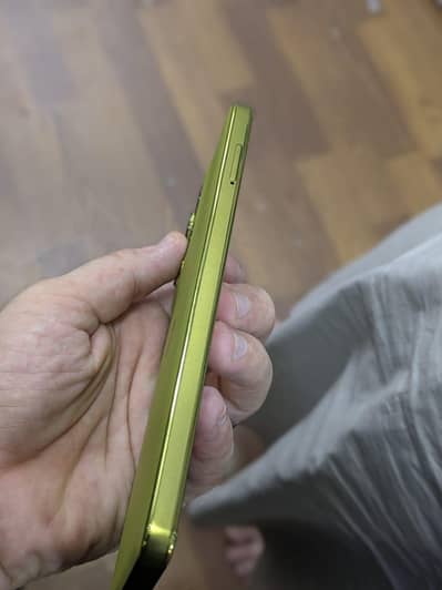 Motorola Moto G85