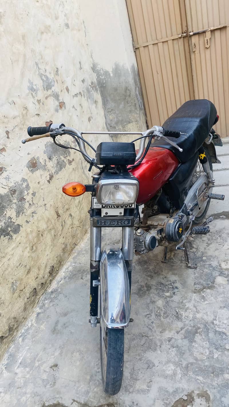 Hero 2004 model 1