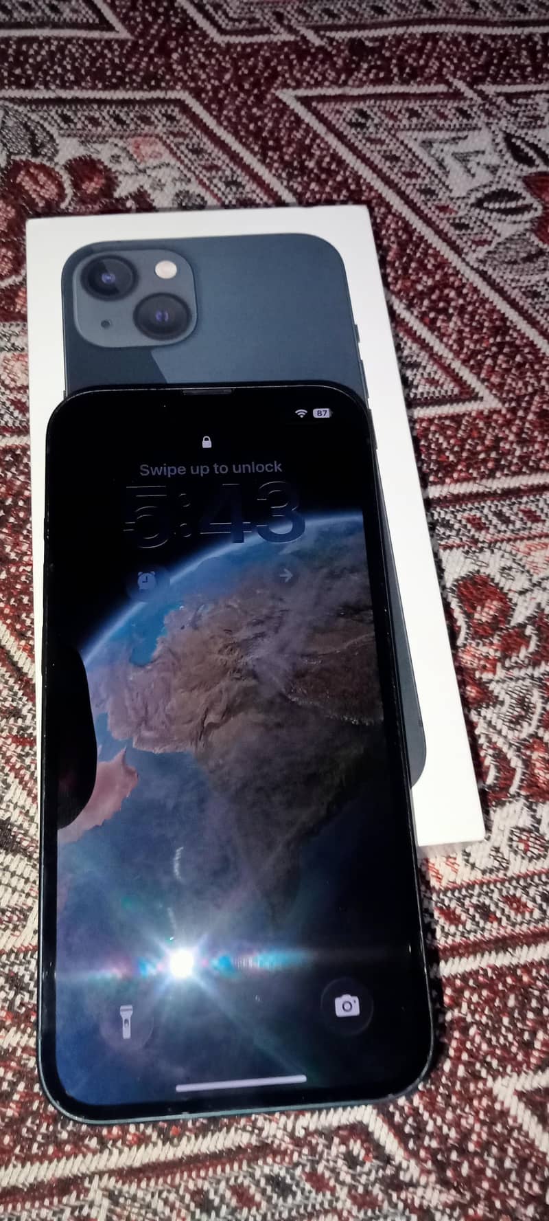 Apple iPhone 13 2