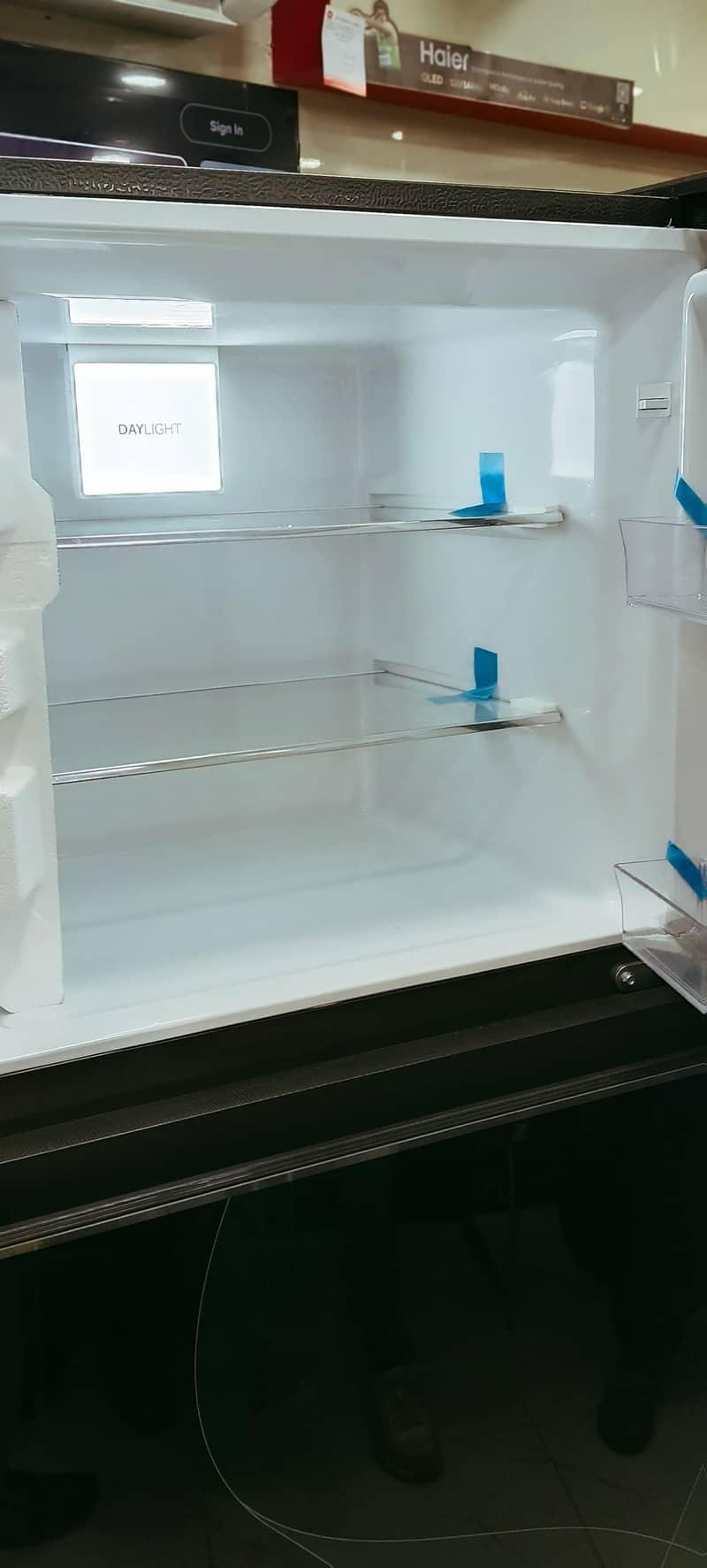 Refrigerator 4