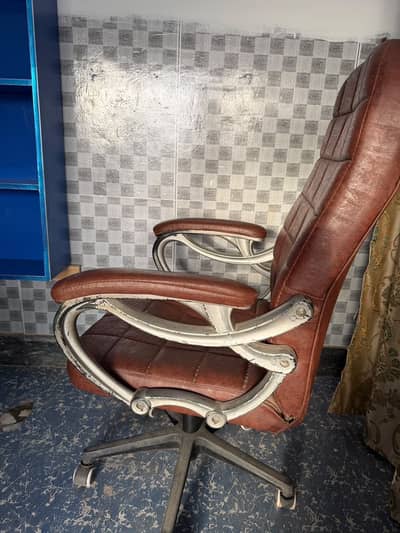 Office chair
