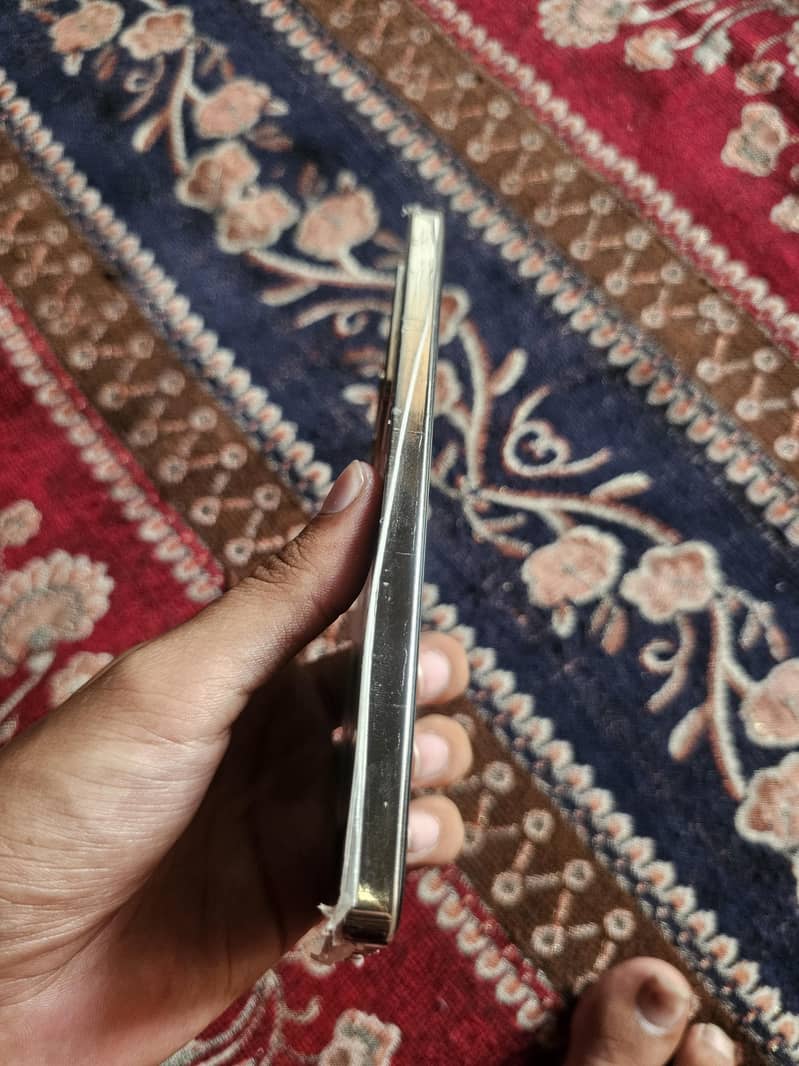 Infinix Note 40 2
