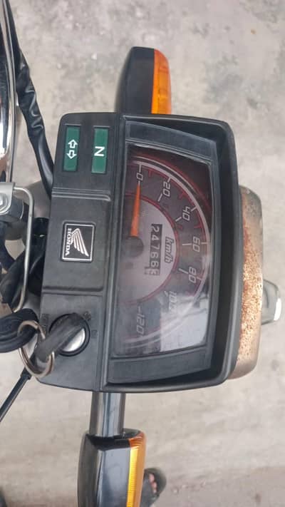 Honda CD 70 2023