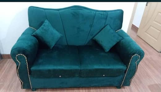 dark green color sofa set