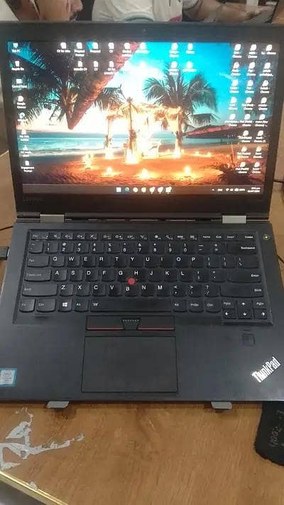 Lenovo ThinkPad X1 Carbon Core i5 6th Gen 8GB RAM 256GB SSD
