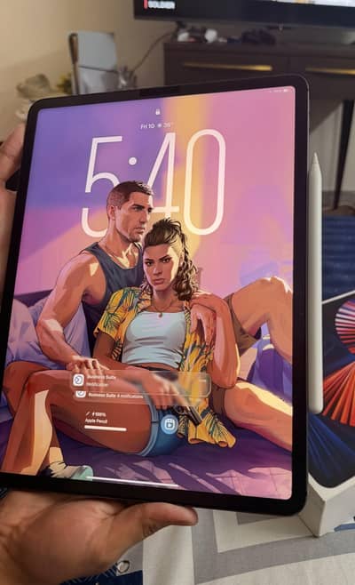 Apple iPad Pro 12.9" (5th Generation) - 1 TB - Wifi+Cellular