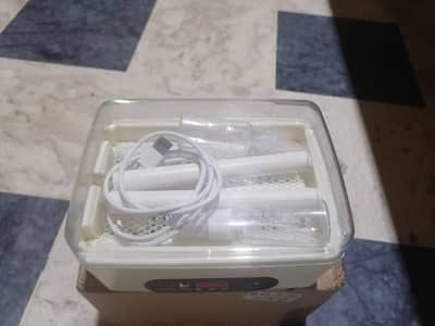 Urgent Incubator For Sale