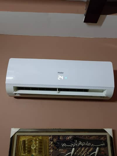 Haier 1 ton just like new