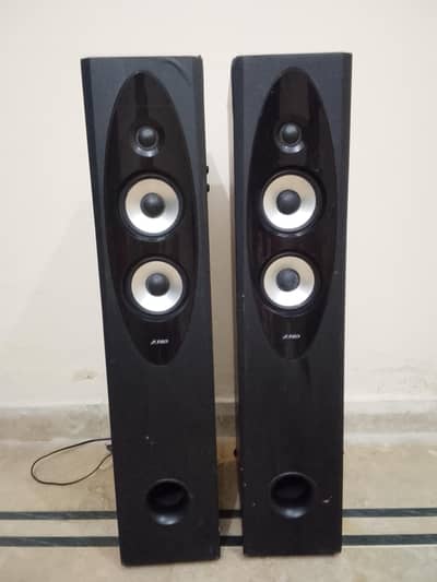 F&D T-60X   bluetooth speakers