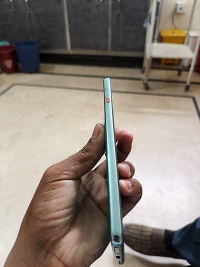 Tecno CAMON 40