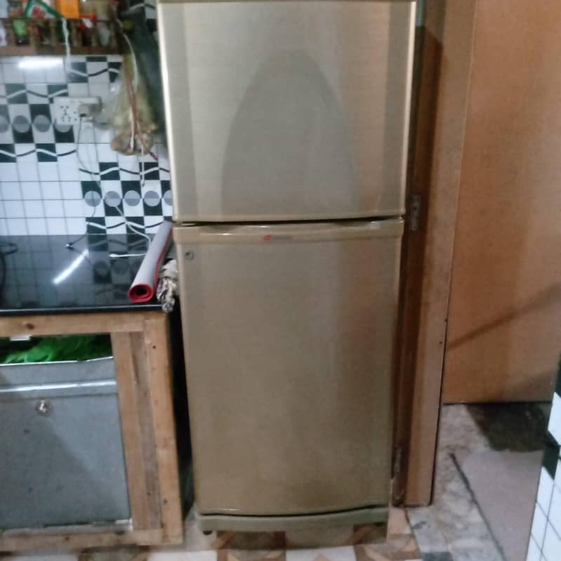 Dawlance fridge 4