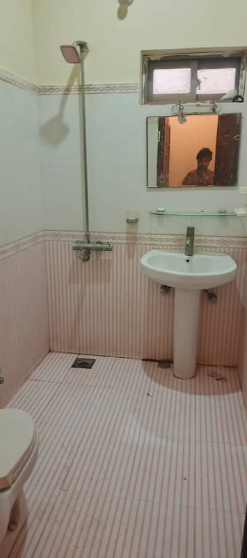 14marla 3beds DD TV lounge kitchen attached baths neat clean ground portion for rent in G 13 4 islamabad