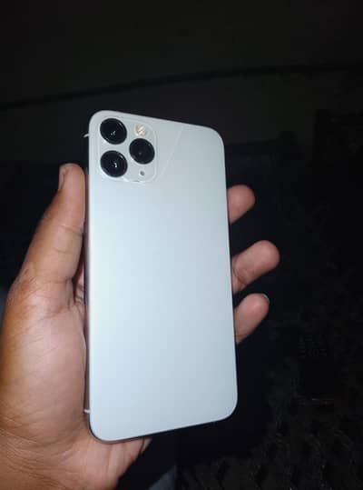 Apple iPhone 11 Pro read complete description