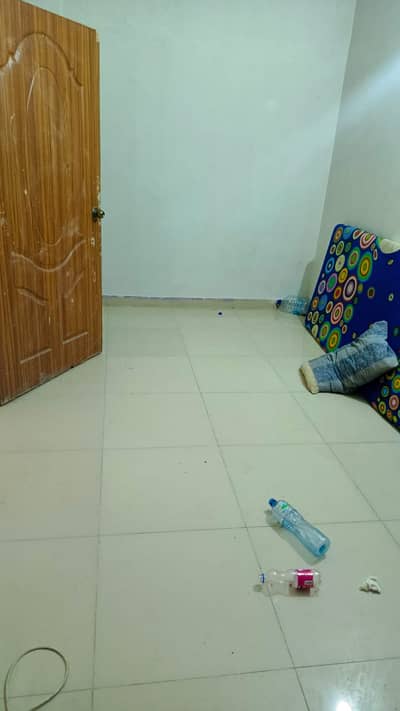 Studeo unfurnished flat available for rent in E11 2