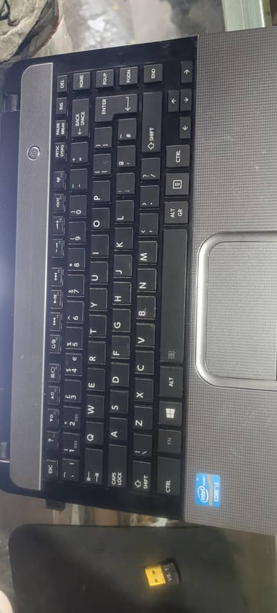 Toshiba Satellite Pro L830