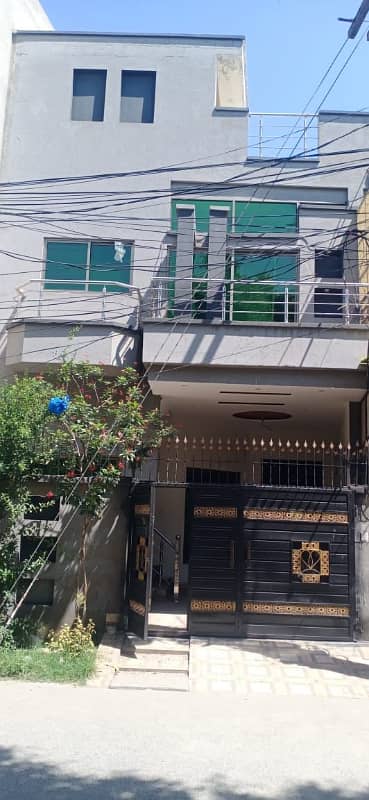 Solid 6 Marla Double-Storey House For Sale | Shah Taj Colony, Walton Road