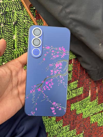 Vivo V70 FE 5G