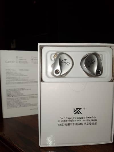 KZ CASTOR BRAND NEW