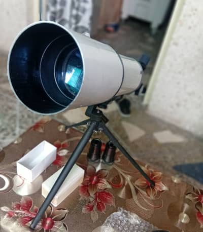 Astronomical telescope 80/400