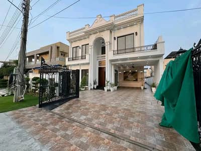 1 Kanal Brand New Luxury Furnished House for Rent in a Prime Location of Bahria Town, Lahore.