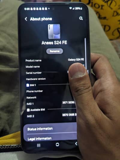 Samsung Mobile S24 fE