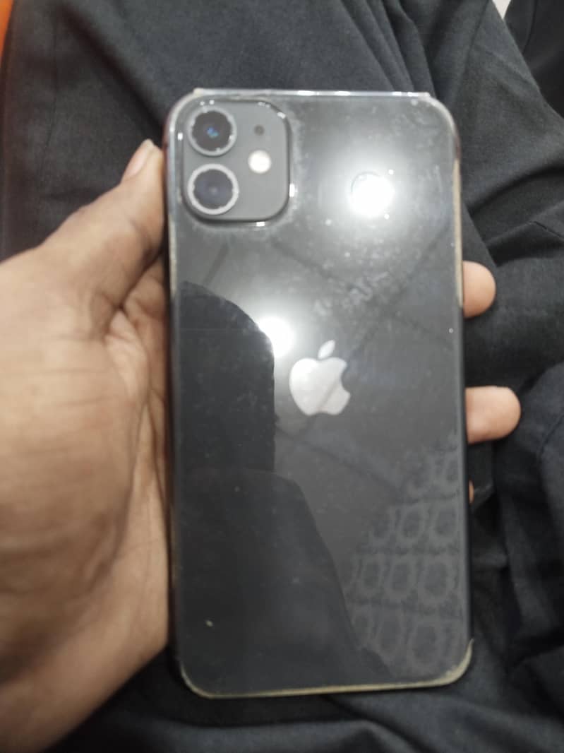 Apple iPhone 11 0