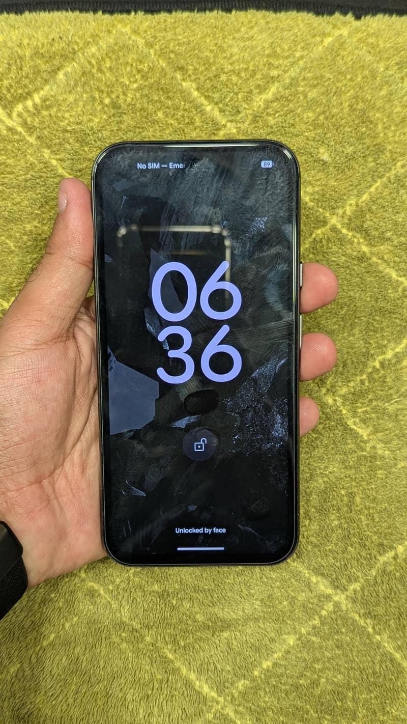 Google Pixel 8a 1