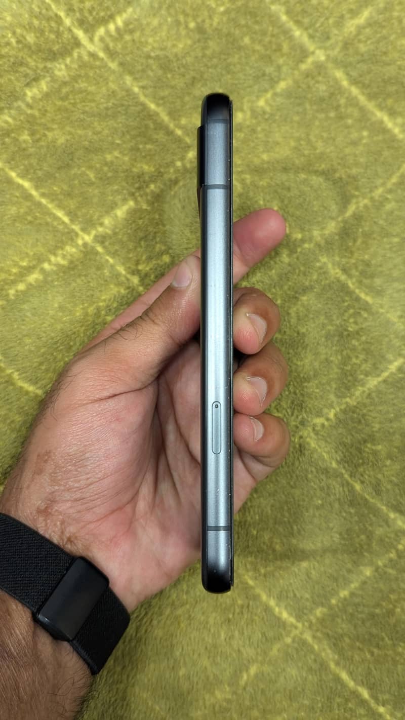 Google Pixel 8a 2