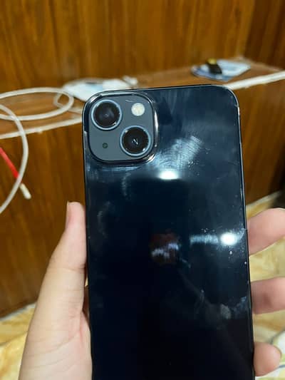 Apple iPhone 13