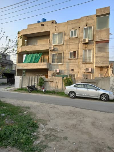 Boys Hostel Near UCP [AC ROOMS]