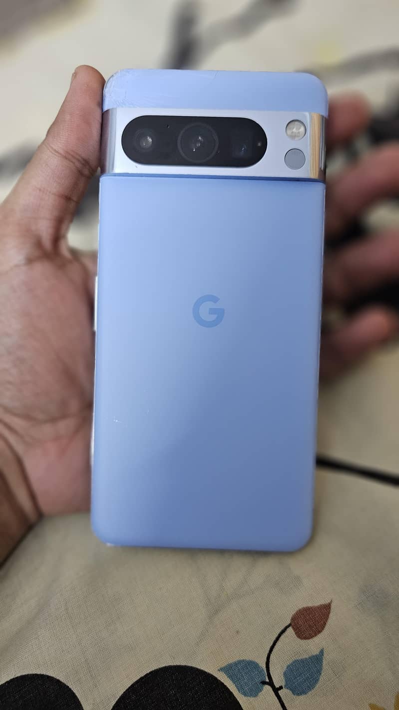 Google Pixel 8 Pro 0