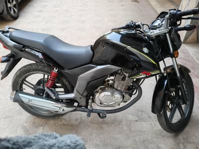 Suzuki Gsx 125 in Excellent condition