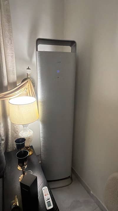 Gree 24VTIH 2 Ton Cabinet DC Inverter AC Silver | Heat & Cool | T3 Com