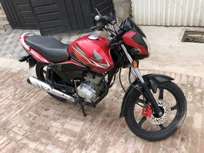 Honda CB 125 F