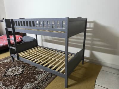 Bunk Bed (can be separated)