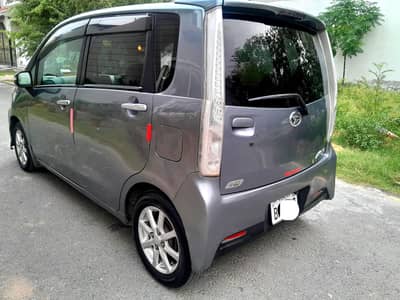 Lady Doctor used Daihatsu Move 2013 Custom G Full option B2B Genuine