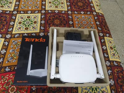 Tenda Wireless Router