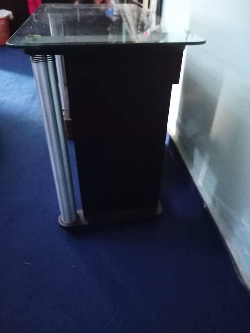 Computer Table + drawer 4