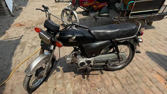 Honda Cd 70 2004 model All Ok Motercycle